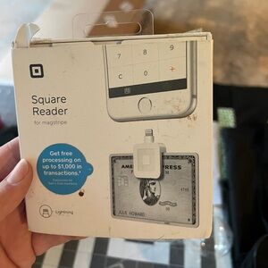 Square card reader